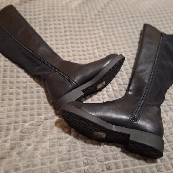 "Call It Spring" Women's Tall black flat boots-size 6 - Picture 8 of 8